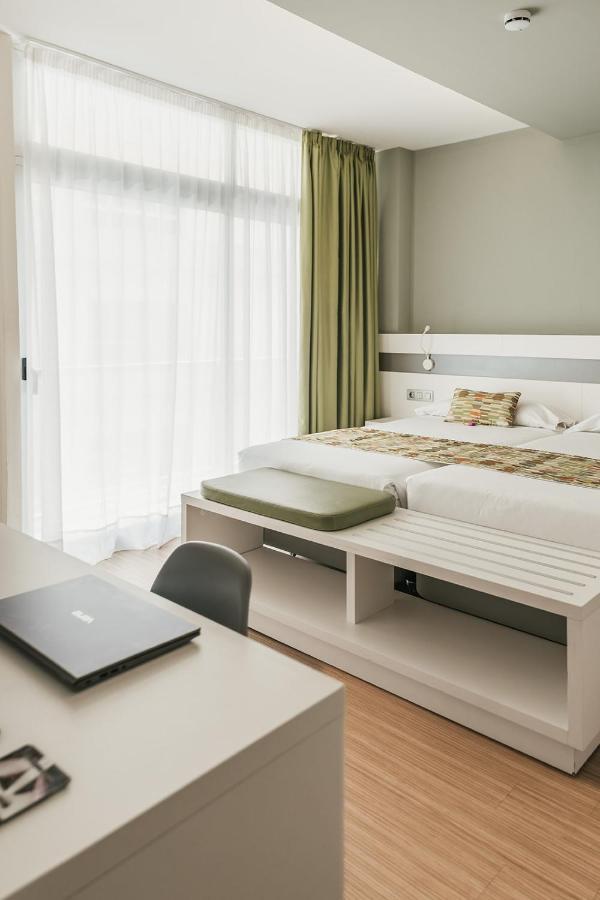 Aloe Canteras Hotell 3*